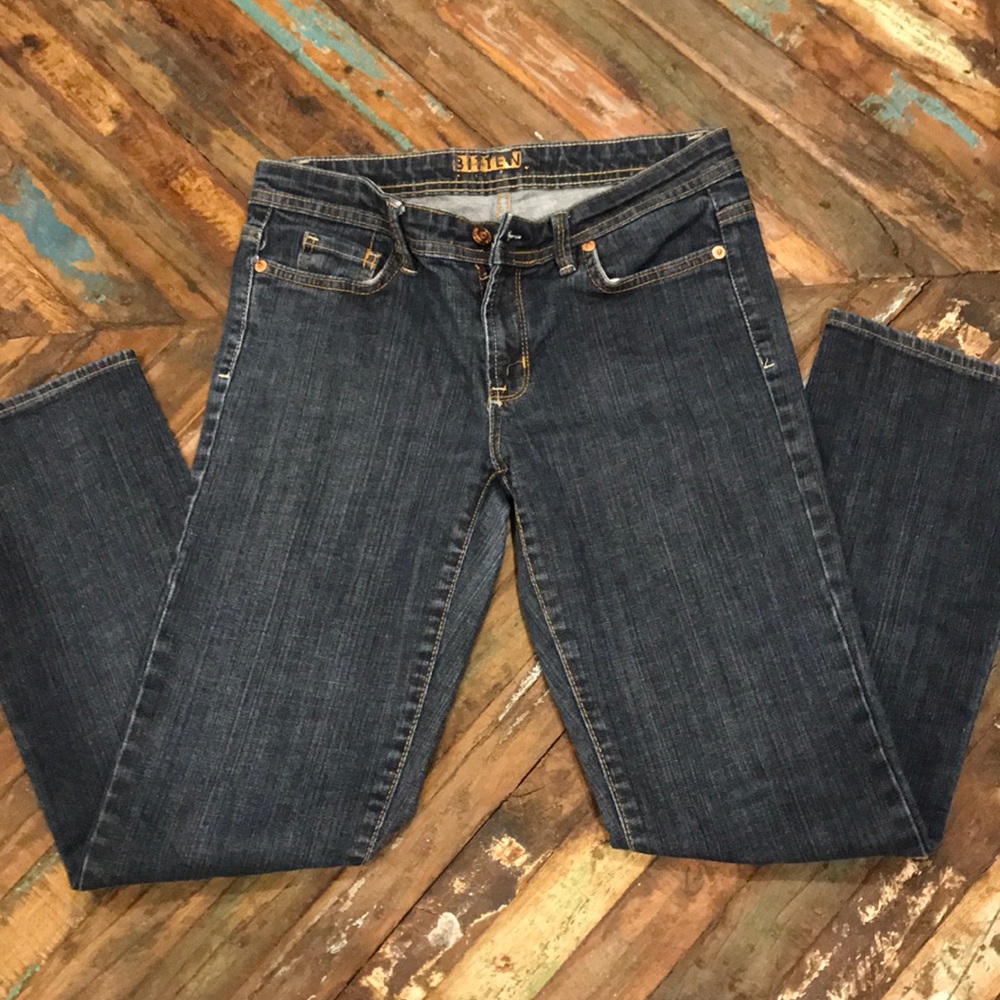 Bitten by SJP jeans 4s